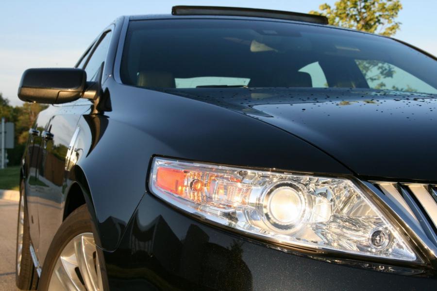  Lincoln MKS 2008 года  (фото 68 из 284)